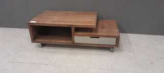 Box salontafel, walnoot